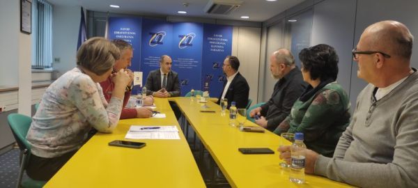 Drustvo sl 2 600x461